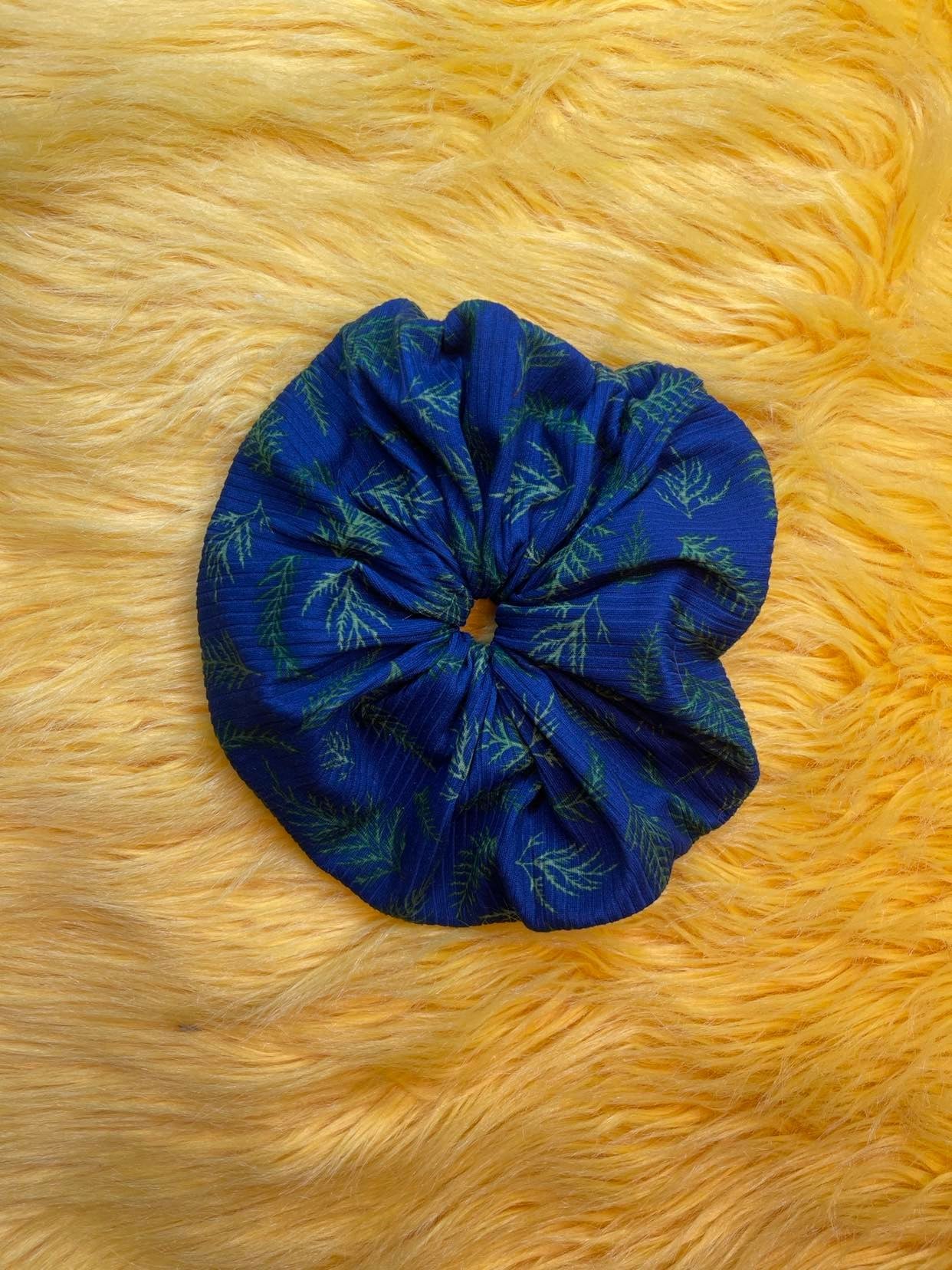 Cedar Scrunchie