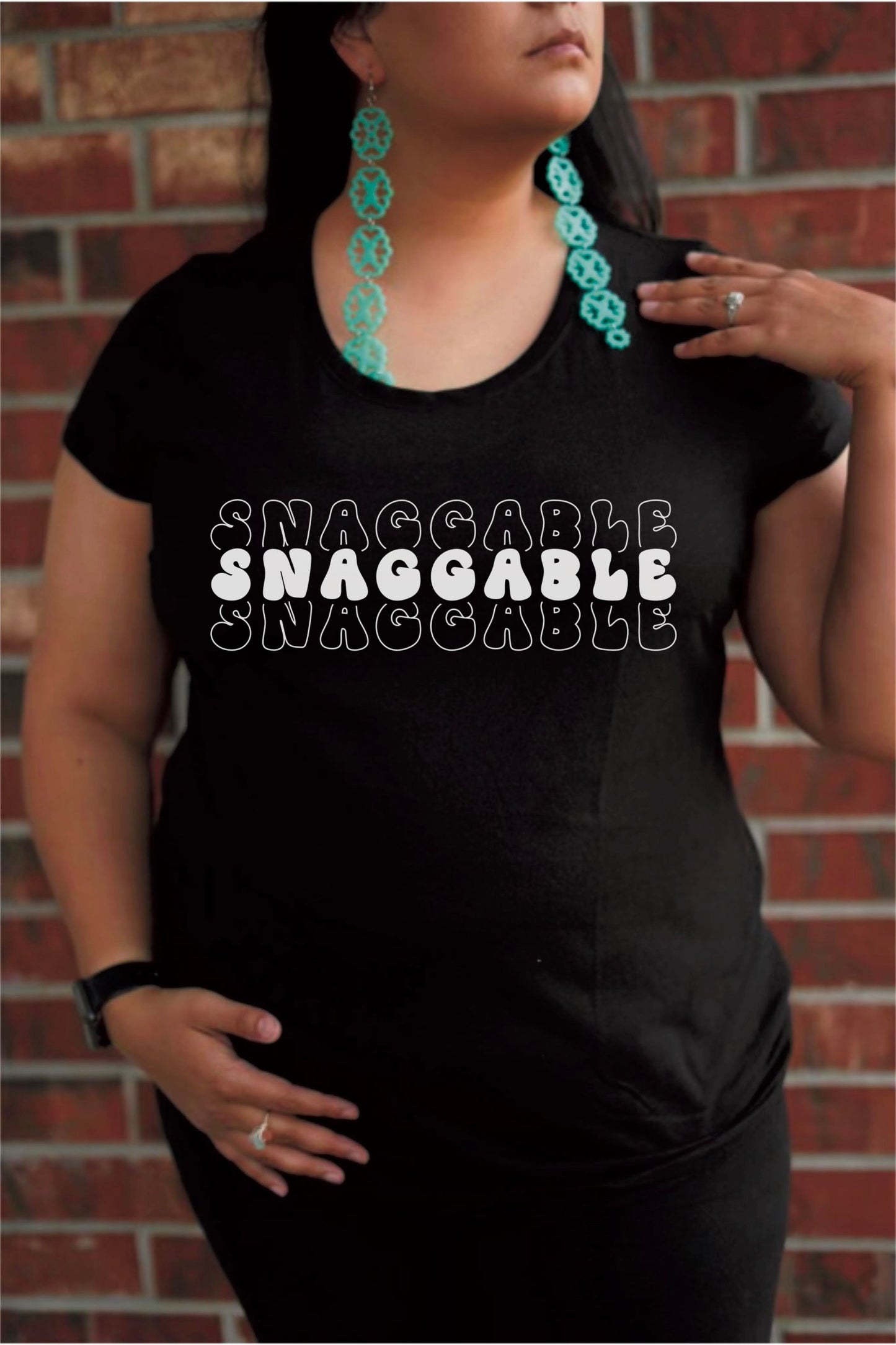 Snaggable T